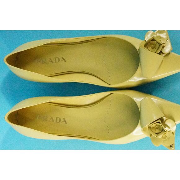 Prada Loop Bouquet Yellow Patent Pointed Toe Flat NIB $1120 Floral - Picture 10 of 13